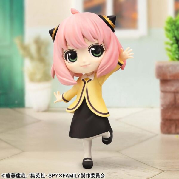 Spy x Family – Q Posket Anya Forger (Going Out Ver.) – Banpresto