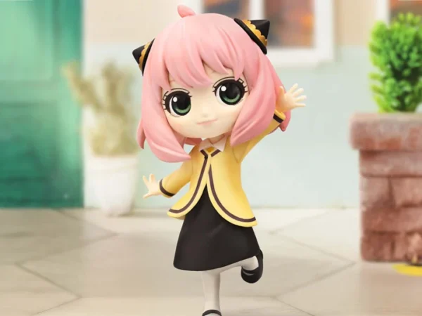 Spy x Family – Q Posket Anya Forger (Going Out Ver.) – Banpresto - Image 3